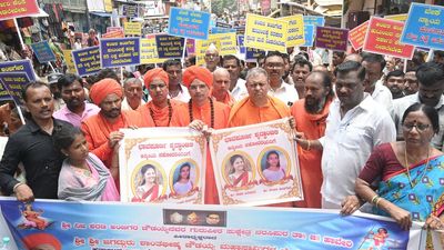 Huge protest in Hubballi over Anjali and Neha’s murders
