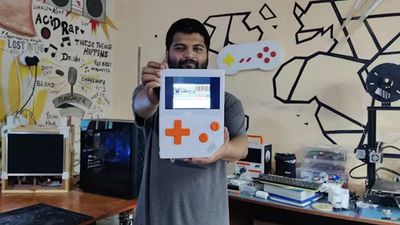 This giant Game Boy XL uses a Raspberry Pi 5 and has working buttons