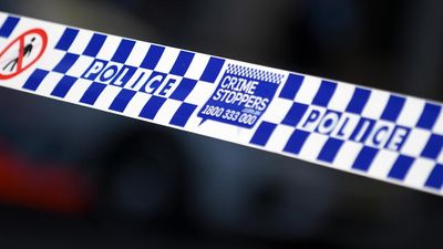 Police officer stabbed in the head in downtown Sydney