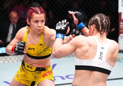 Piera Rodriguez says Ariane Carnelossi lied after headbutts at UFC Fight Night 241: ‘You call yourself brave?’