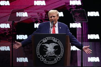 Trump teases third term in NRA speech