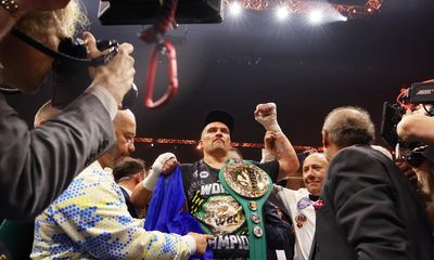 The 30 seconds that shook Fury and took Usyk to the summit of boxing
