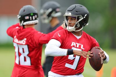 Falcons 90-man roster arranged by uniform number