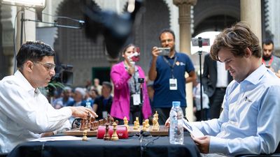 Casablanca Chess: Carlsen takes lead on opening day