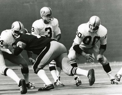 Raiders legendary center and Pro Football Hall of Famer Jim Otto dies at 86