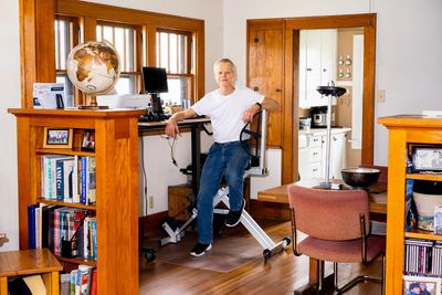 I invented a pedal-powered home office. Now I exercise – and save energy – at my desk