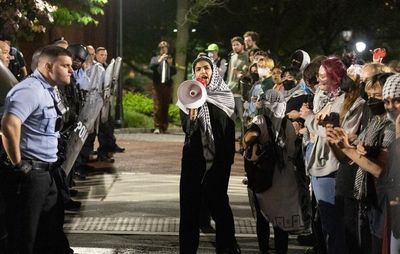 Pro-Palestinian protesters at Drexel ignore call to disband as arrests nationwide surpass 3,000