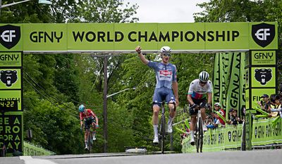 U23 cyclocross world champion Tibor del Grosso wins Gran Premio New York City