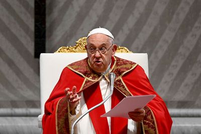 Pope rejects "conservative" Catholicism