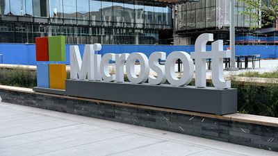 Microsoft May 2024 live blog: Surface updates, Copilot+PCs and more