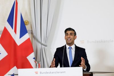 UK politics - live: Sunak announces Austria to copy Rwanda plan as Gove to warn UK over surge in antisemitism