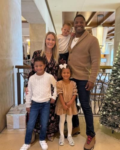 David Johnson Celebrating Family: Moments With Greatest Blessings