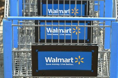 Inflation Sends Rich Consumers To Walmart, As It Is 'Turning The Tables' On Amazon