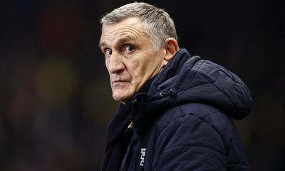 Tony Mowbray steps down as Birmingham manager after surgery