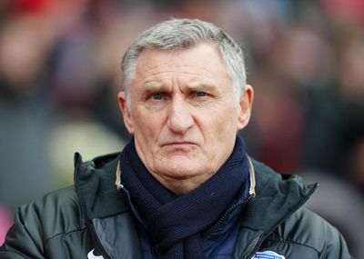 Ex-Celtic boss Tony Mowbray leaves Birmingham job to focus on recovery from surgery