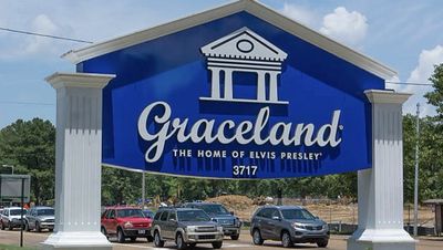 Graceland: Judge blocks effort to put Elvis Presley's former home up for sale