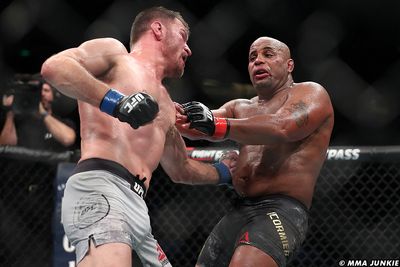 Daniel Cormier warns Jon Jones about Stipe Miocic: ‘If you overlook him, he will put you out’