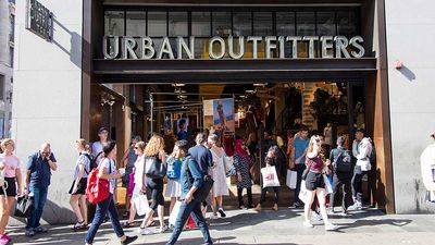 Urban Outfitters Stock Sinks Despite Surprise Earnings Gain As Namesake Brand Drags