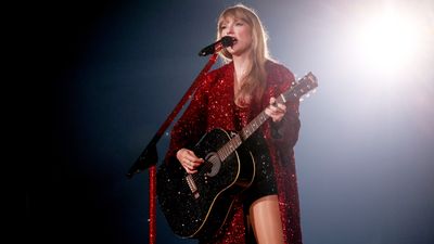 "One thing she leans into a lot are songs based around a 1 4 5 progression": Learn the chord secrets behind Taylor Swift's songwriting success