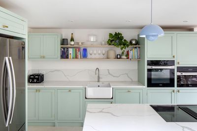 10 kitchen cabinet color mistakesto avoid for a cool and contemporary result