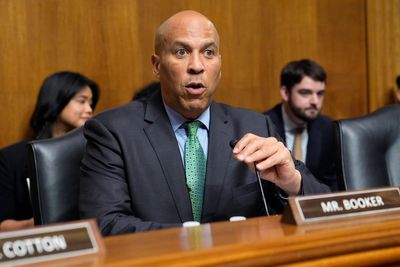 Sen. Cory Booker questions US prison labor policies, calls for change