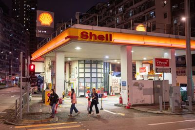 Climate activists lead Shell shareholder rebellion over decarbonization targets. Will it work?