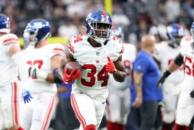 Giants waive Deon Jackson off of IR with injury settlement