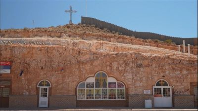 Coober Pedy, the Australian town built underground to withstand extreme heat