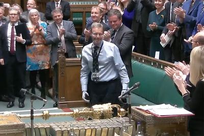 Emotional moment as MP Craig Mackinlay who lost his hands and feet to sepsis returns to parliament