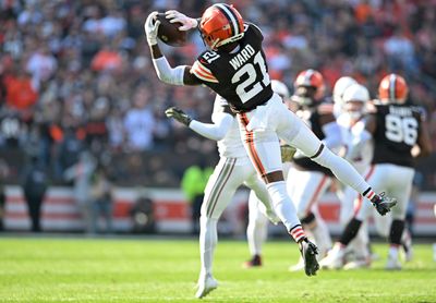 Browns: Denzel Ward gives a fan a souvenir at Guardians game on Tuesday