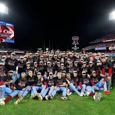 Taijuan Walker And Teammates Unite In Heartwarming Team Photo