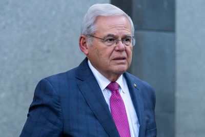 Trial of Sen. Bob Menendez takes a weeklong break after jurors get stuck in elevator