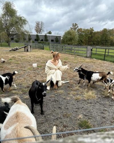 Ariana Grande Enjoys A Fun Day With Friends And Goats