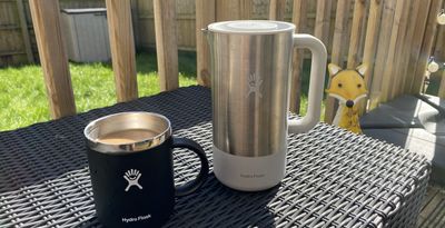 Hydro Flask 32oz Insulated French Press review: keep that java piping for longer