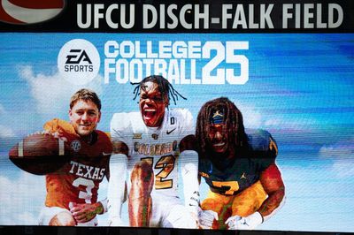 Find out what play Ohio State players will run first in EA Sports College Football 25