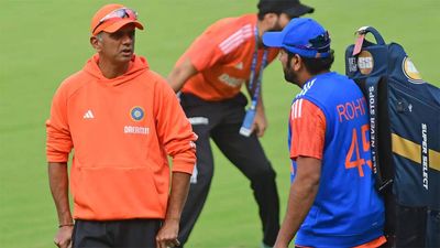 'They wouldn't be threatening': Former England cricketer calls Team India for T20 World Cup 'predictable'