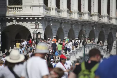 Venice’s ‘tourist tax,’ labeled a ‘miserable failure,’ might not break even this year
