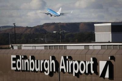 Airline celebrates first-ever direct flight from Scotland to New York
