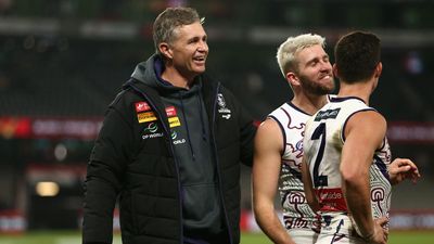 Longmuir backs wobbly Dockers to find the target again