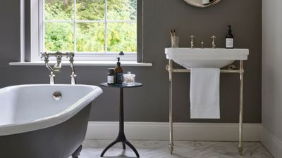Experts answer: Is gray a good color for small bathrooms?