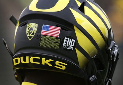 Oregon football planning a “blackout” when Ohio State comes to town