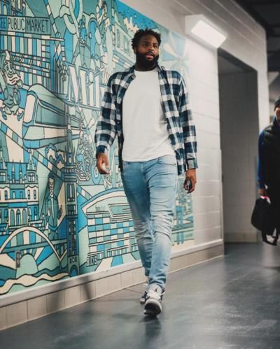 Mitchell Robinson's Stylish Street Look With Check Print Shirt