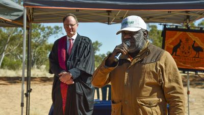 Outback ceremony confirms native title for NT station