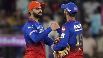'Gave me a very honest explanation...': How Dinesh Karthik helped 'struggling' Virat Kohli in IPL 2022