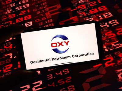 Are Wall Street Analysts Predicting Occidental Petroleum Stock Will Climb or Sink?