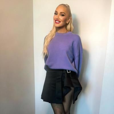 Gwen Stefani Flaunts Vibrant Style In Latest Instagram Photoshoot