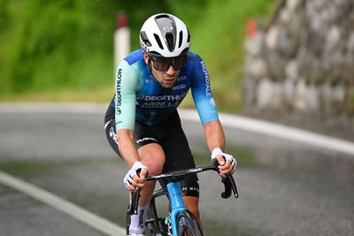 Giro d'Italia stage 19 as it happened: Andrea Vendrame wins from the breakaway