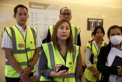 Passengers On Singapore Airlines Flight Suffer Severe Turbulence Injuries