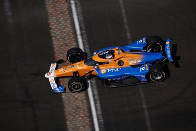 Indy 500: Dixon leads final Carb Day practice at 227.206mph
