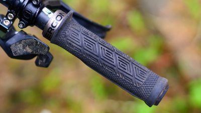 Ergon GDH Team grip review – ergonomic gravity-specific grips